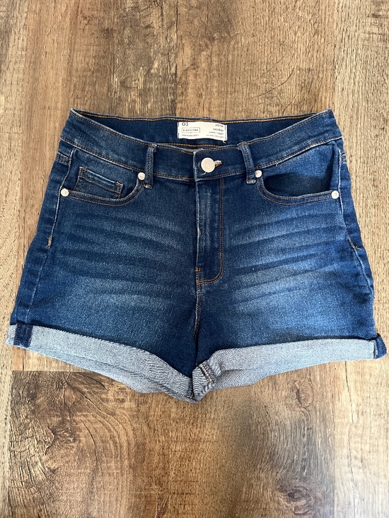 Ardene Pants - Dark Wash High-Rise Denim Shorts (Cuffed Hem)